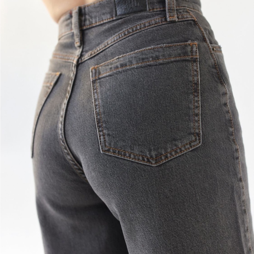 Urban Outfitters BDG wide leg jean size 27